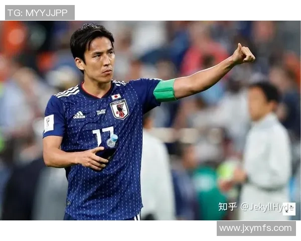 日本足球8号球星是谁 盘点他的职业生涯与贡献