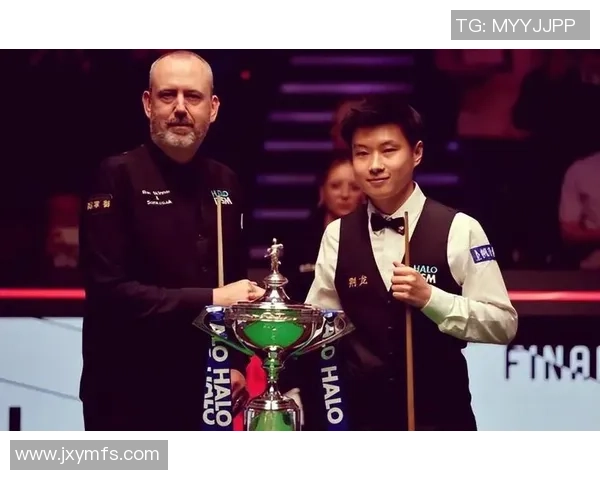 最桀骜不驯的足球天才从街头少年到世界之巅的传奇之路