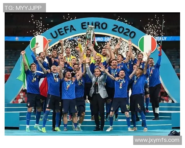 足球五号七号球星争锋对决 谁能成为时代的绝对王者 足球五号七号球星争锋对决 谁能成为时代的绝对王者