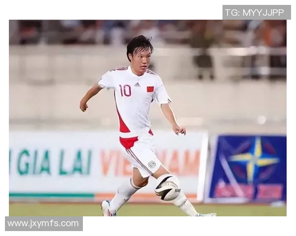 足球智商超群的球星盘点他们如何用智慧统治赛场